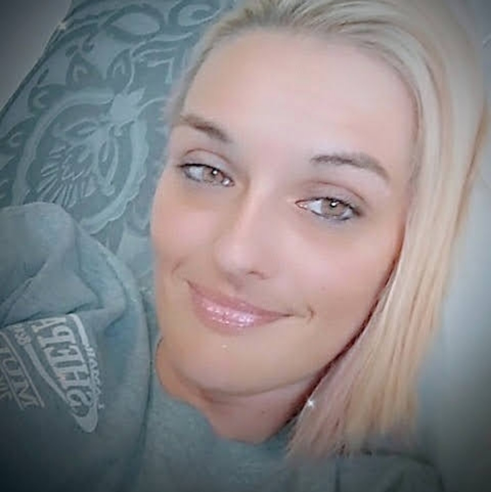 Meet your Posher, Brandi